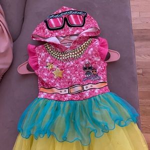 Super cute lol dress with size 4-5 gently used.